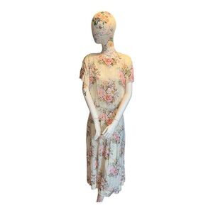 Vintage Depeche ModeChic Floral Maxi Dress in Cream and Pink